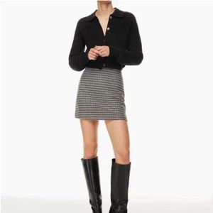 Aritzia Wilfred Classic Mini Skirt